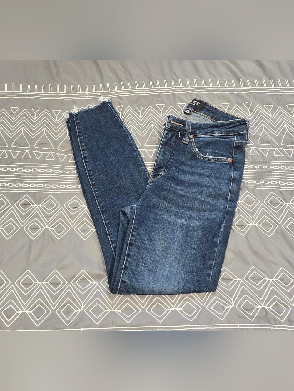 Judy Blue High Waisted Tummy Control Skinny Jeans Size 3/26